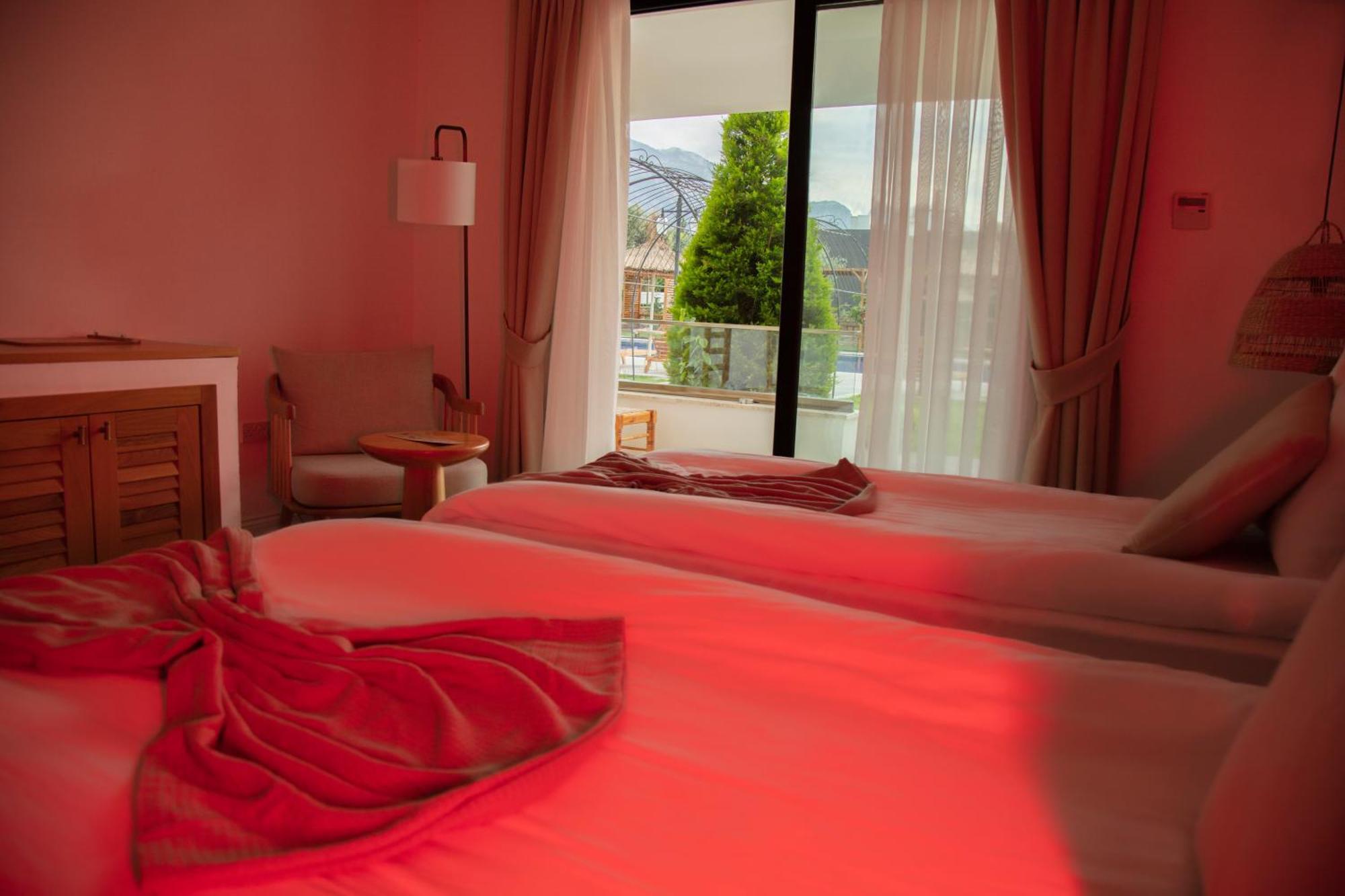 Palmonte Suites Hotel & Spa Καραβάς Εξωτερικό φωτογραφία